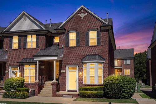 53227 Providence E, Shelby Township, MI, 48316-2660 | Card Image