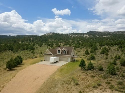 1650 S Mammoth Valley Dr, Hatch, UT, 84735 | Card Image