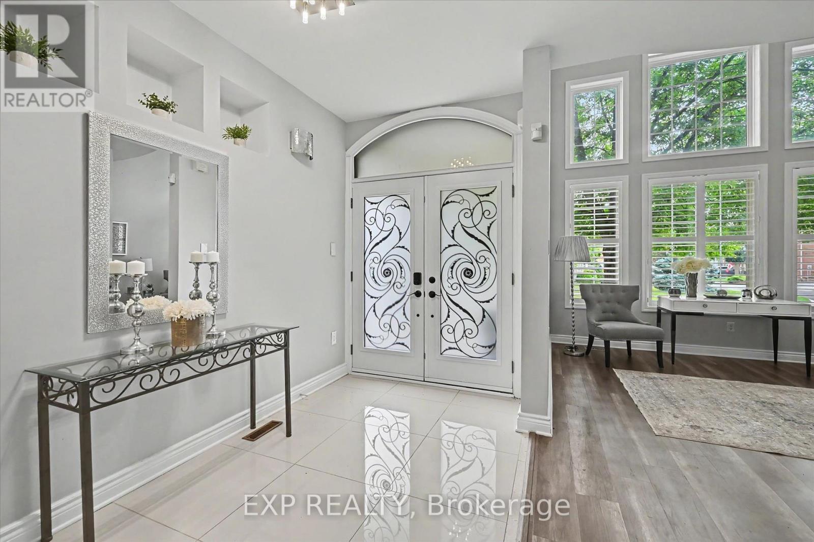Residential in Oakville (WT West Oak Trails) 3