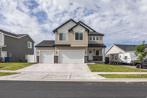 612 W 500 N, Smithfield, UT, 84335-4765 | Card Image