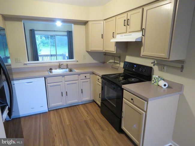 636 Yale Ct, Townhouse with 3 bedrooms, 3 bathrooms and null parking in BENSALEM PA | Image 4