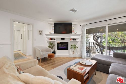 apt-63-11138 Aqua Vista St, Studio City, CA, 91602-3186 | Card Image