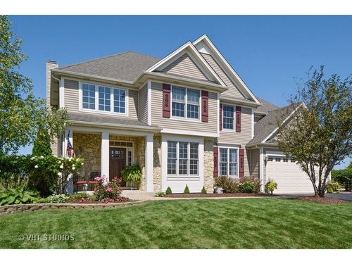 801 Citizen Ave, Elburn, IL, 60119-7812 | Card Image