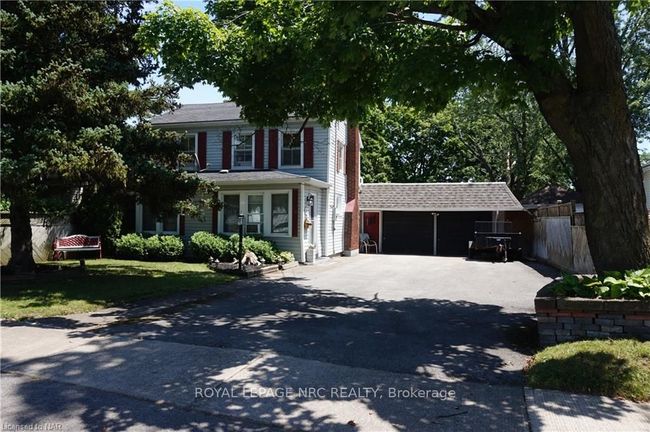 3878 Chippawa Pky, House other with 3 bedrooms, 1 bathrooms and 10 parking in Niagara Falls ON | Image 36