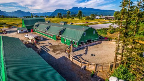 20254 Old Dewdney Trunk Rd, Pitt Meadows, BC, V3Y1Z1 | Card Image