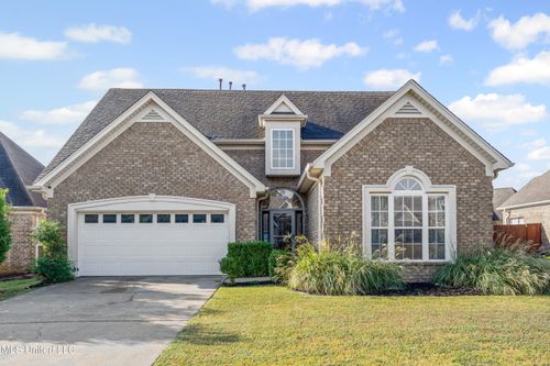 3205 Roseleigh Dr, Southaven, MS, 38672-7189 | Card Image