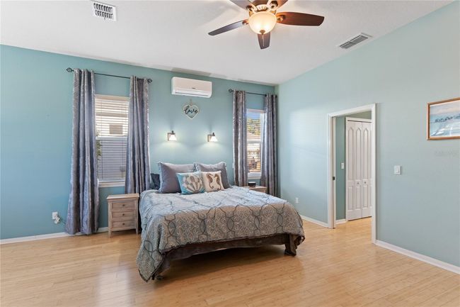 7351 Spring Mountain Ln, House other with 5 bedrooms, 4 bathrooms and null parking in YALAHA FL | Image 24