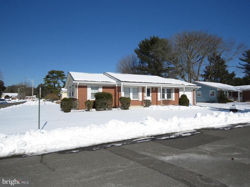5 Monmouth Ln, Whiting, NJ, 08759-1712 | Card Image