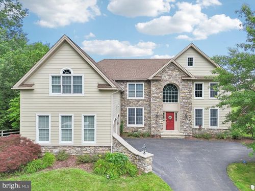 121 Palsgrove Way, CHESTER SPRINGS, PA, 19425-3639 | Card Image