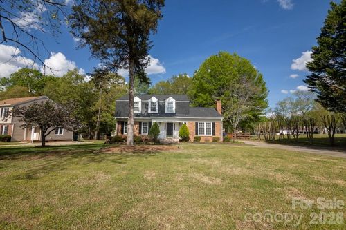 2232 Lawton Bluff Rd, Charlotte, NC, 28226-2937 | Card Image
