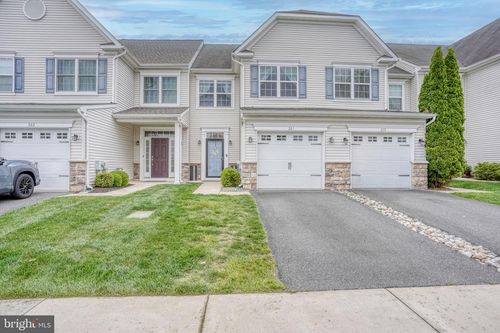 261 Wilmore Dr, MIDDLETOWN, DE, 19709-8389 | Card Image