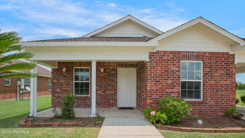 116 Ribbon Cane Dr, Thibodaux, LA, 70301-4142 | Card Image