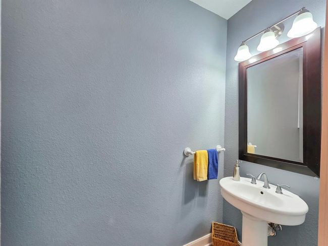 906 Westview, House other with 4 bedrooms, 3 bathrooms and 2 parking in Crystal Beach TX | Image 45