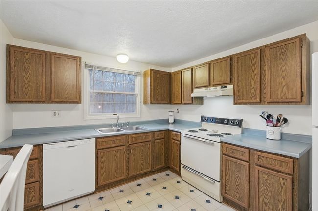 122 Clarette Rd, House other with 3 bedrooms, 2 bathrooms and 2 parking in Pittsburgh PA | Image 18