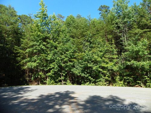 210 Kingfisher Ct, New London, NC, 28127 | Card Image