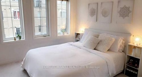 84 Sarita Path, Oshawa, ON, L1L0K7 | Card Image