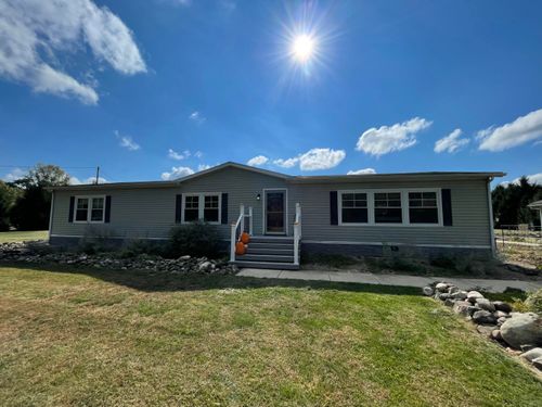 9850 Springport Rd, Parma, MI, 49269-9696 | Card Image