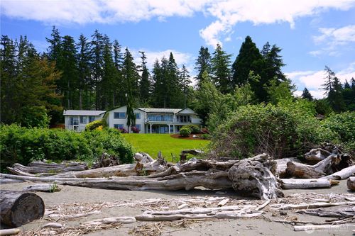 19810 Soundview Dr Nw, Stanwood, WA, 98292-7817 | Card Image