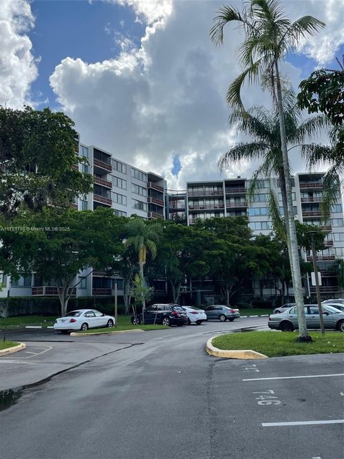 apt-93b-4216 Inverrary Blvd, Lauderhill, FL, 33319-4144 | Card Image