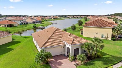 3878 Carrick Bend Drive, House other with 4 bedrooms, 2 bathrooms and null parking in KISSIMMEE FL | Image 1