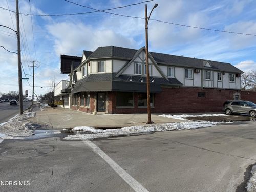 4348 Monroe St, Toledo, OH, 43606-1959 | Card Image