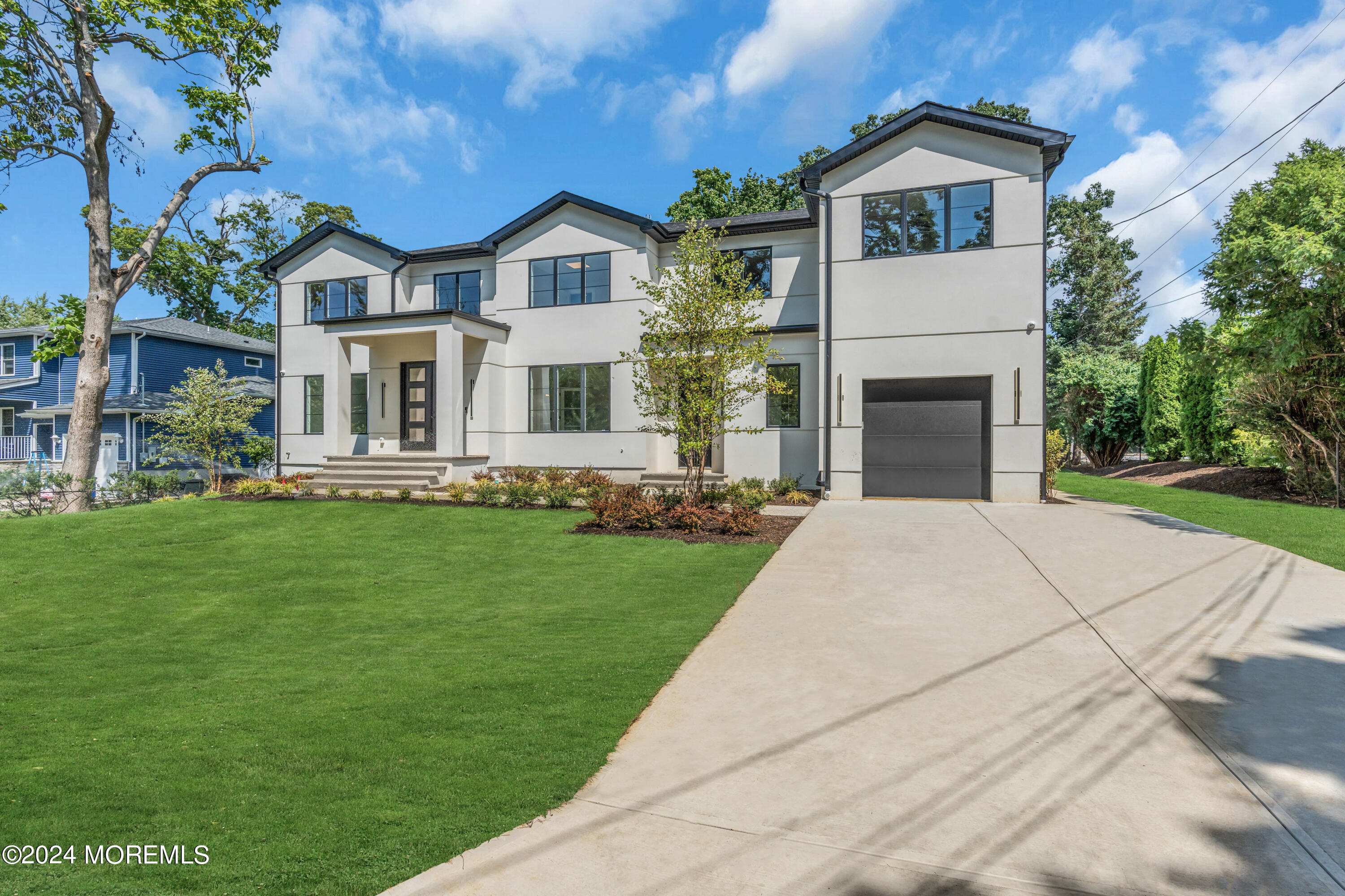 Monmouth Pl, Long Branch, NJ 07740