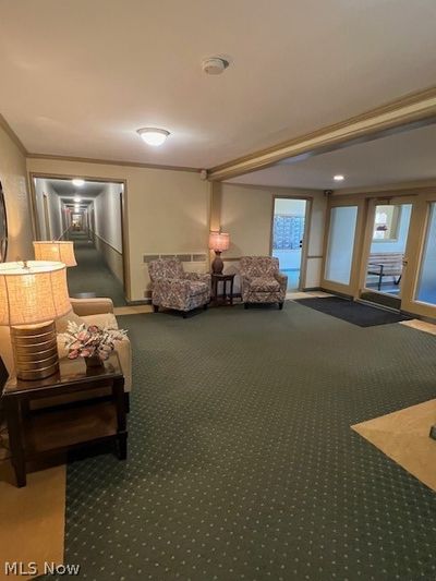 19101 Van Aken Boulevard, Condo with 1 bedrooms, 1 bathrooms and null parking in Shaker Heights OH | Image 3