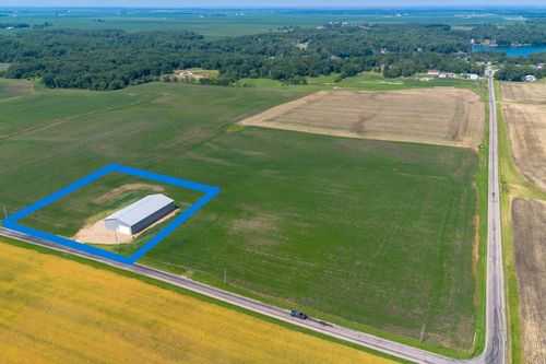 957 County Road 2000 E, Varna, IL, 61375-9316 | Card Image