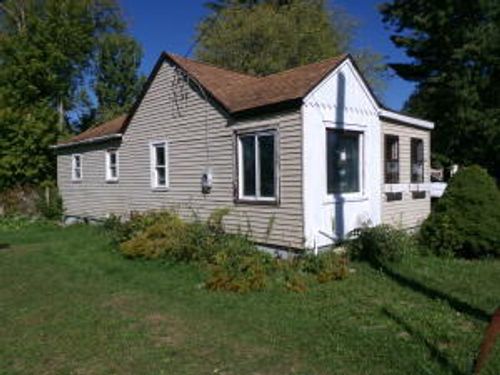 2263 E Maple Ave, Burton, MI, 48529-2150 | Card Image