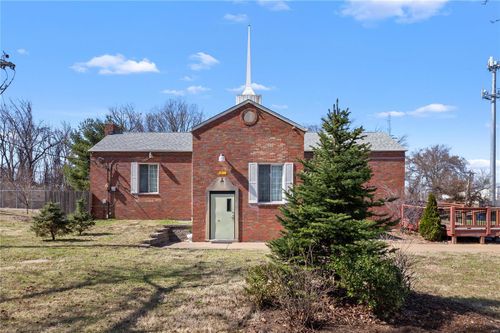7011 Howdershell Rd, Hazelwood, MO, 63042-3805 | Card Image