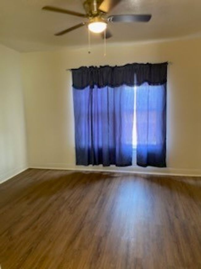 2020 Buford St, House other with 2 bedrooms, 1 bathrooms and 3 parking in Corpus Christi TX | Image 7