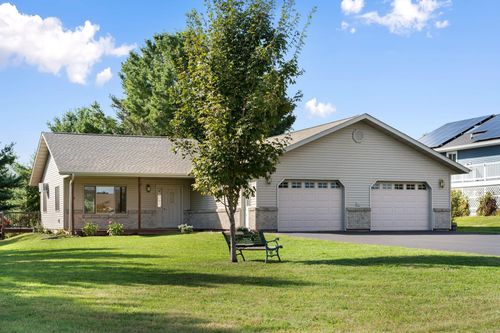 140 Reinhart Dr, Shell Lake, WI, 54871-7867 | Card Image