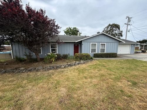 884 Mary Ln, McKinleyville, CA, 95519-3822 | Card Image