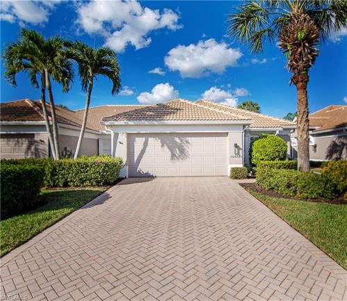10023 Horse Creek Rd, FORT MYERS, FL, 33913-7072 | Card Image