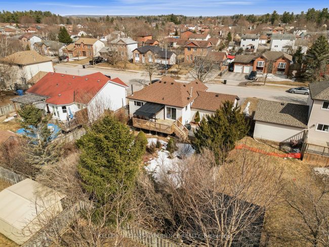 94 Cecil St, House other with 4 bedrooms, 2 bathrooms and 4 parking in Angus ON | Image 32