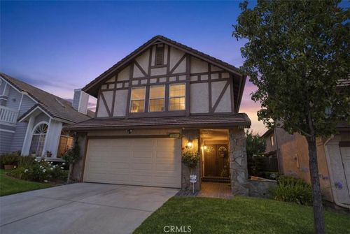 19823 Pandy Ct, Canyon Country, CA, 91351-4807 | Card Image