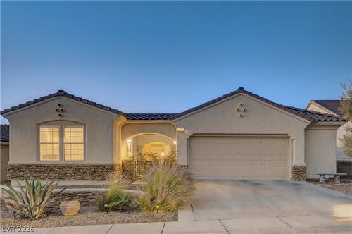 2842 Freedom Hills Dr, Henderson, NV, 89052-6888 | Card Image