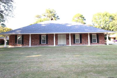 12285 Brookshire Ave, House other with 4 bedrooms, 2 bathrooms and null parking in Baton Rouge LA | Image 1