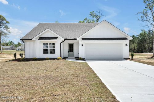 302 Riva Ridge, Burgaw, NC, 28425 | Card Image