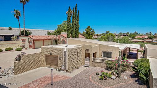970 W Camino Sagasta, Green Valley, AZ, 85622 | Card Image