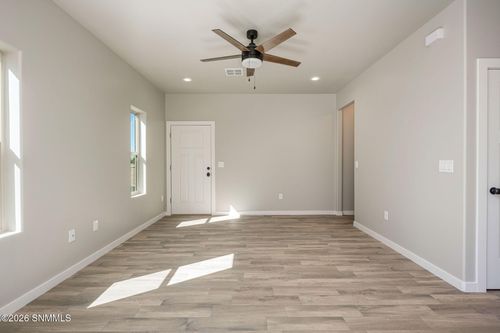 1092 Chitamacha Rd, Las Cruces, NM, 88007-5232 | Card Image