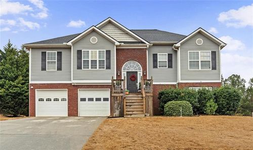 40 Pine Shadow Cir, Covington, GA, 30016-5939 | Card Image