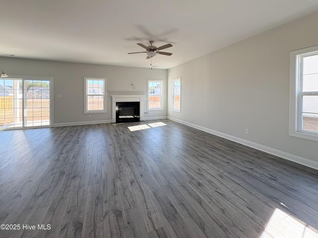 494 Pebble Shore Dr, House other with 5 bedrooms, 5 bathrooms and 2 parking in Sneads Ferry NC | Image 5