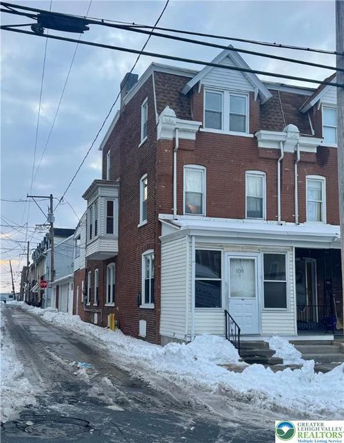 638 N 16th St, Allentown, PA, 18102-2055 | Card Image