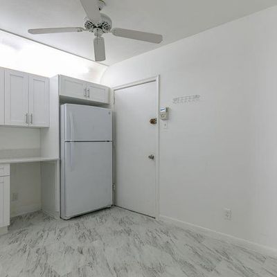 310 - 2060 Nw 48th Ter, Condo with 1 bedrooms, 1 bathrooms and null parking in Lauderhill FL | Image 3