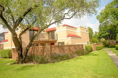 d-8225 Severn Dr, Boca Raton, FL, 33433-8348 | Card Image