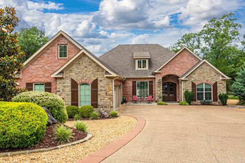 13 Disfrutar Ln, Hot Springs Village, AR, 71909-8901 | Card Image