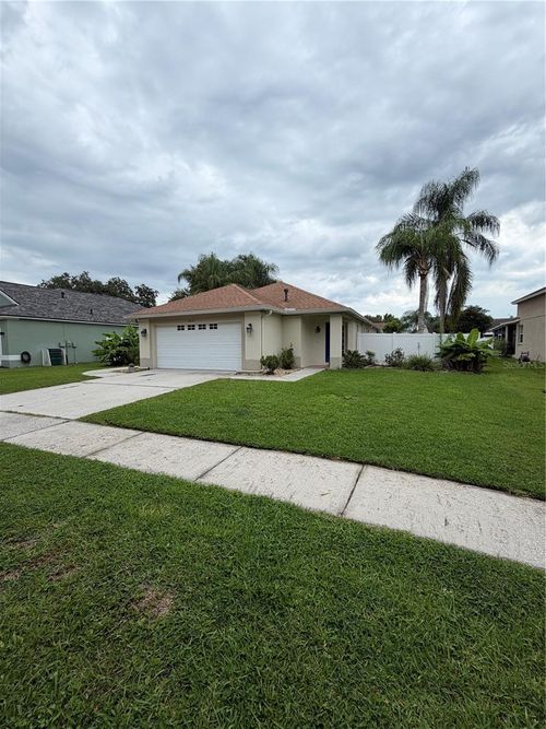 24312 Silkbay Ct, LUTZ, FL, 33559-8633 | Card Image