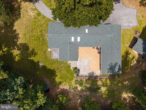715 Mount Vista Trl, HARPERS FERRY, WV, 25425-5775 | Card Image