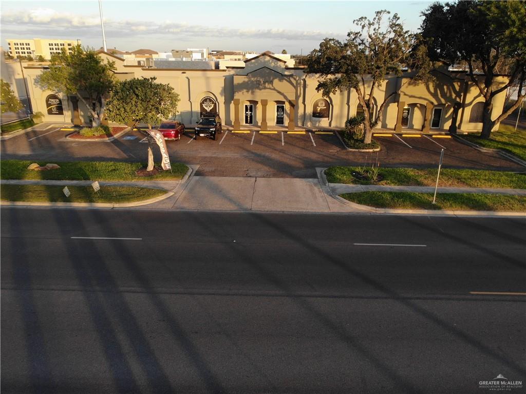 Commercial Lease in McAllen 4